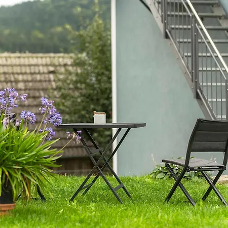 Knecht *